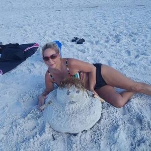 Meet your Posher, Janet